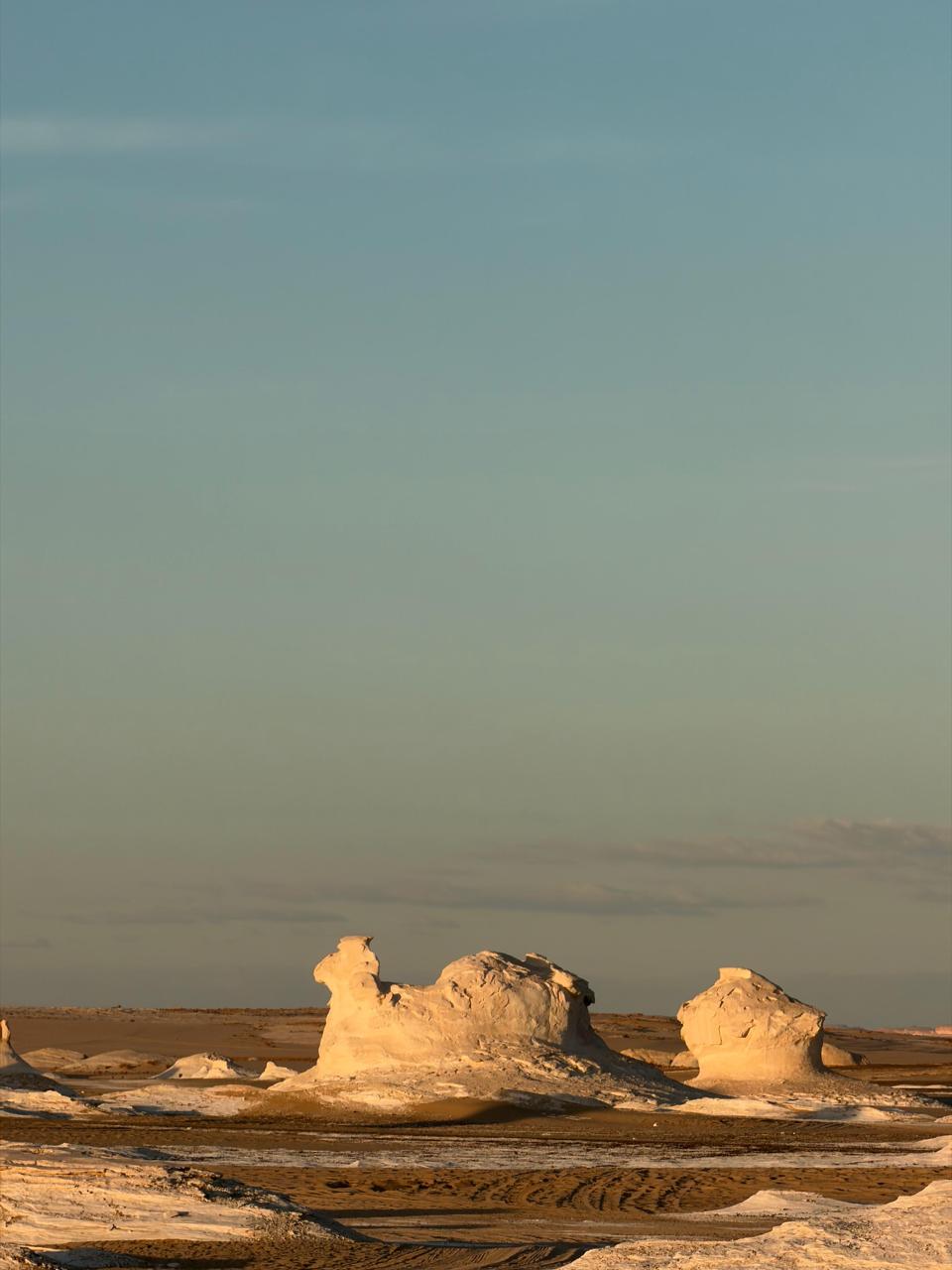 2-Day Bahariya Oasis, Black & White Desert Camping Adventure
