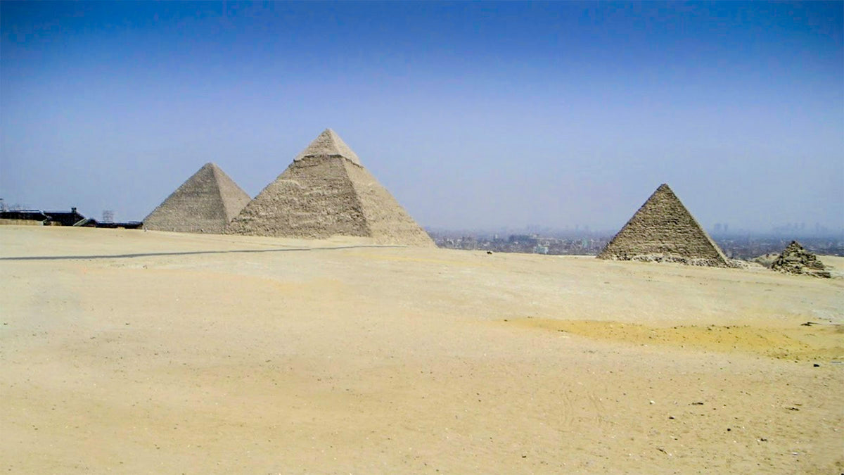 Great Pyramids of Giza and the Sphinx, Cairo, Egypt